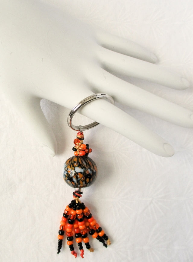 Black & Orange Beaded Keychain - Juicybeads Jewelry