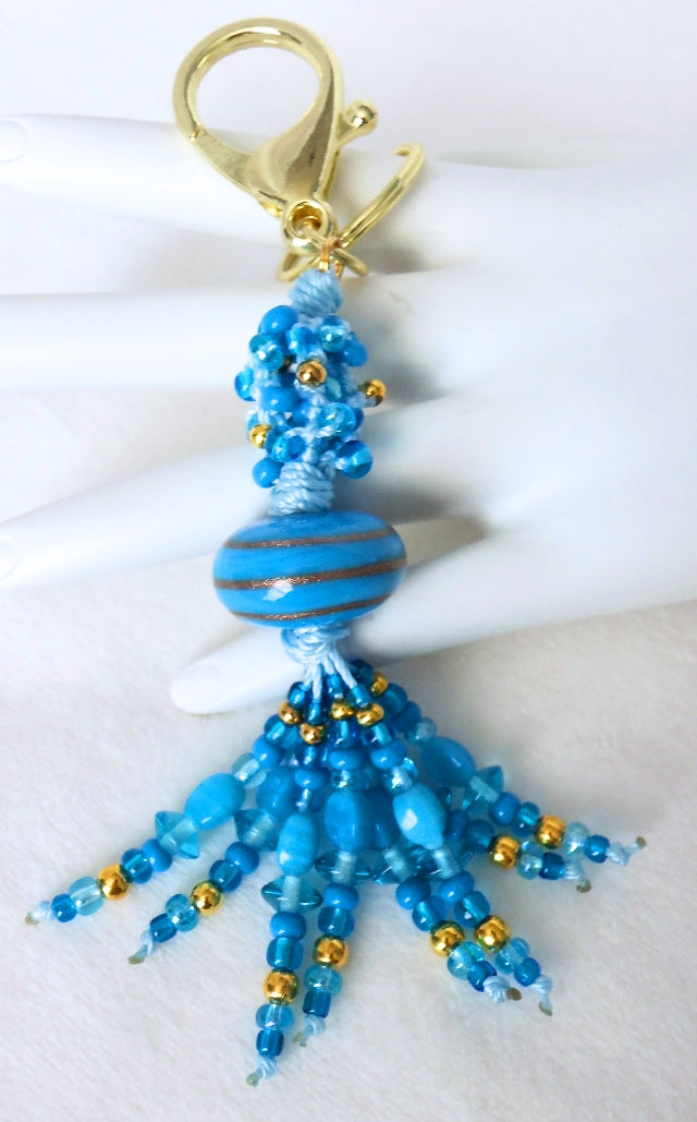 Blue Macrame Tassle Keychain - Juicybeads Jewelry