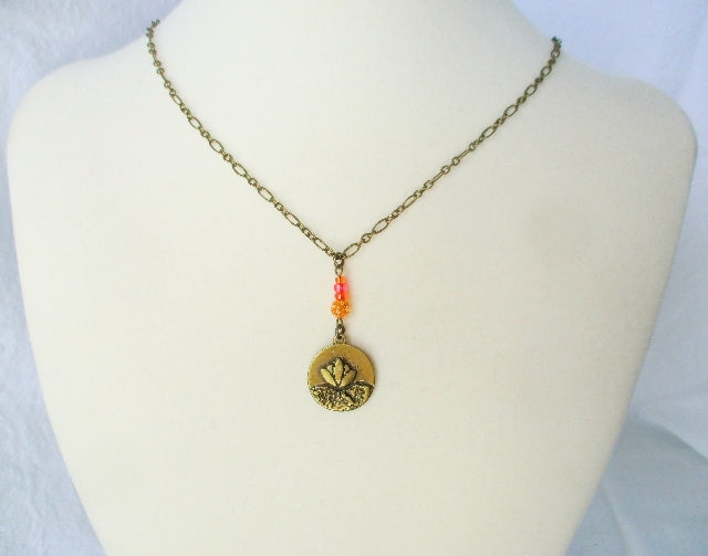 Brass lotus necklace - Juicybeads Jewelry