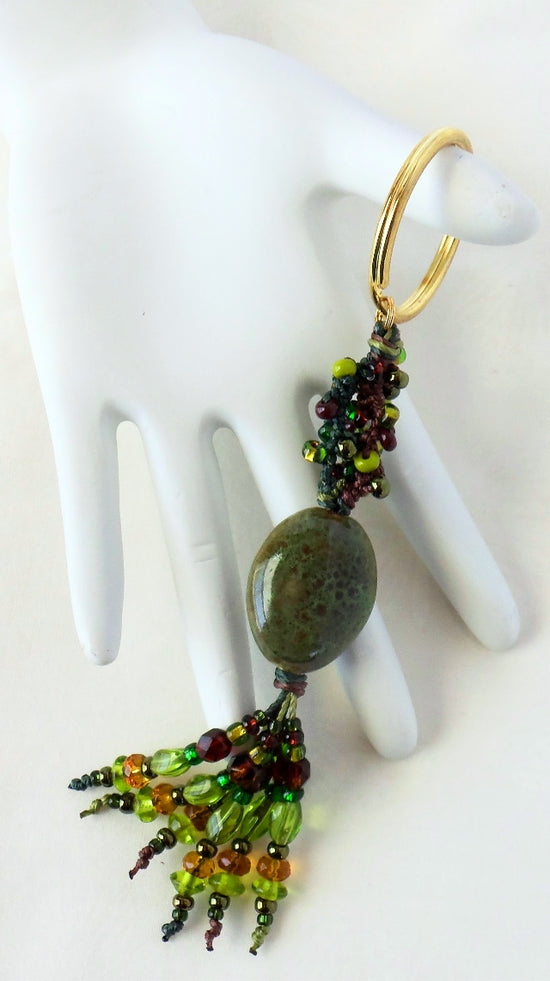 green brown beaded keychain - juicybeads jewelry