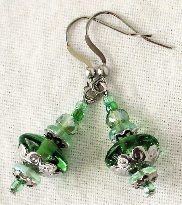 Light Green Dangle Earrings - Juicybeads Jewelry