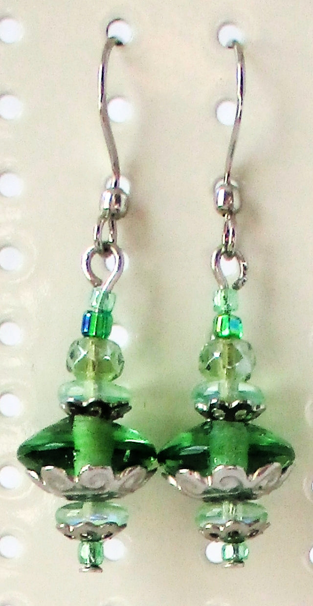 Light Green Dangle Earrings - Juicybeads Jewelry