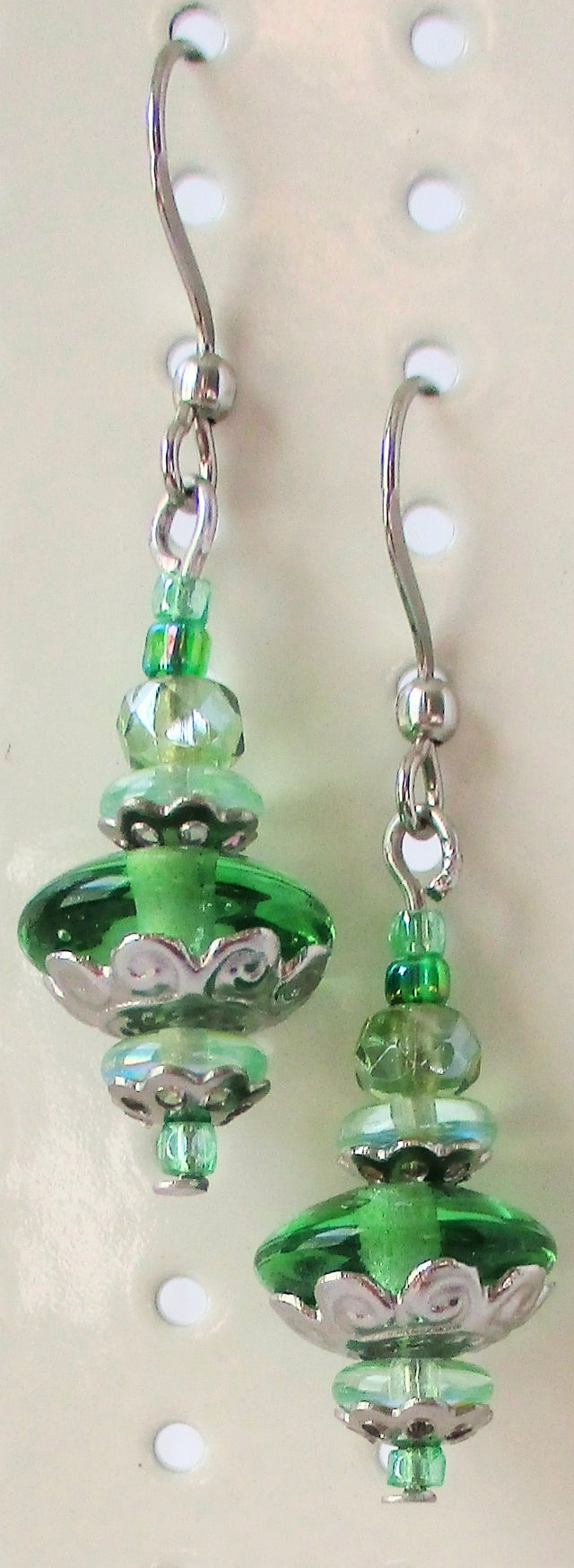 Light Green Dangle Earrings - Juicybeads Jewelry