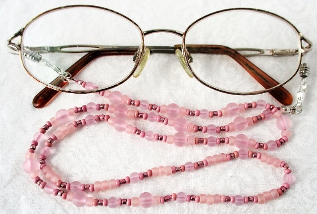 Light Pink Beaded Eyeglass Chain - juicybeads jewelry